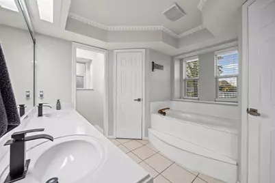 112 Saddle Hills Road, Burleson, TX 76028 - Photo 21