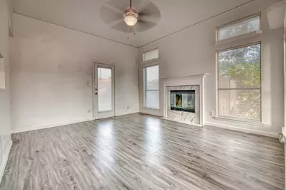 807 Wind Brooke Drive, Arlington, TX 76001 - Photo 5