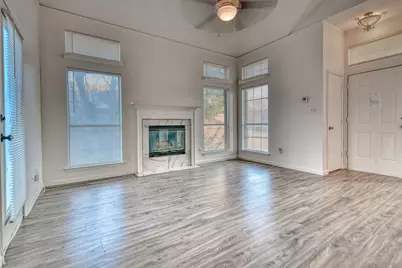 807 Wind Brooke Drive, Arlington, TX 76001 - Photo 11