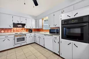 1509 E Magnolia St, Sherman, TX 75090 - Photo 13