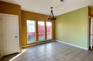 2108 Arbor Creek Dr, Carrollton, TX 75010 - Photo 3