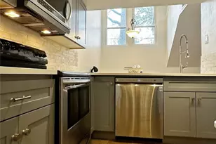 18240 Midway Rd, Dallas, TX 75287 - Photo 9