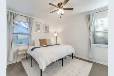 9115 Boundbrook Avenue, Dallas, TX 75243 - Photo 15