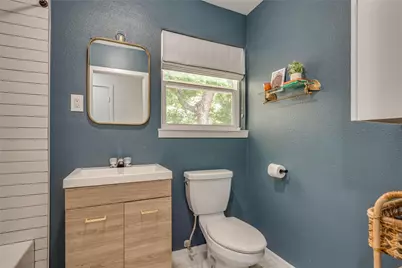 9115 Boundbrook Avenue, Dallas, TX 75243 - Photo 13