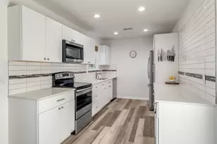 9115 Boundbrook Ave, Dallas, TX 75243 - Photo 9