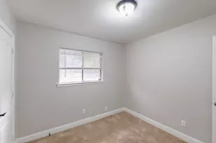 3842 Commonwealth Dr, Garland, TX 75043 - Photo 33