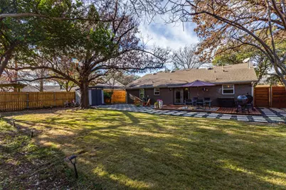 11147 Paddock Circle, Dallas, TX 75238 - Photo 5