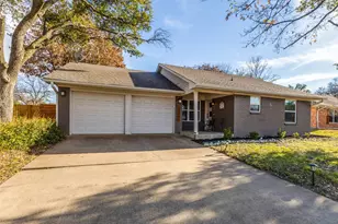 11147 Paddock Cir, Dallas, TX 75238 - Photo 7