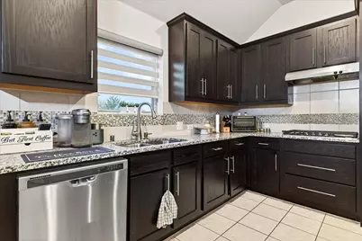 5909 Fremont Drive, McKinney, TX 75071 - Photo 7