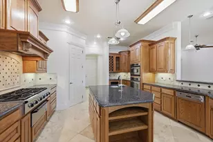 120 Palomino Ct, Shady Shores, TX 76208 - Photo 9