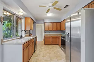 2712 S Cypress Cir, Plano, TX 75075 - Photo 11