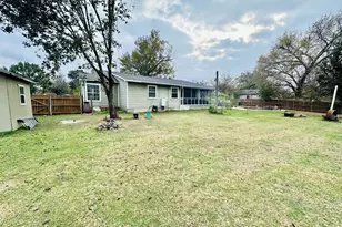 2702 W 2nd Ave, Corsicana, TX 75110 - Photo 21