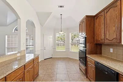 1406 Monte Carlo Drive, Mansfield, TX 76063 - Photo 9