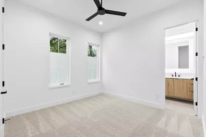 2812 Guymon Street, Dallas, TX 75212 - Photo 19