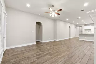 8541 White River Trl, McKinney, TX 75071 - Photo 9