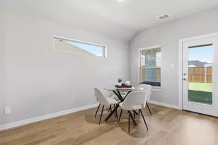 530 Chambers Wy Dr, Red Oak, TX 75154 - Photo 9