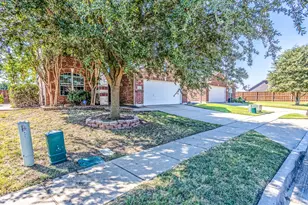 937 Horizon Ridge Cir, Little Elm, TX 75068 - Photo 3