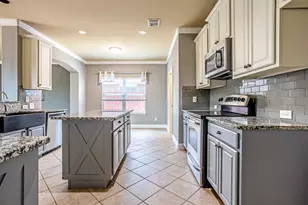 937 Horizon Ridge Cir, Little Elm, TX 75068 - Photo 9