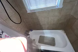 3705 S Littlejohn Ave, Fort Worth, TX 76105 - Photo 19