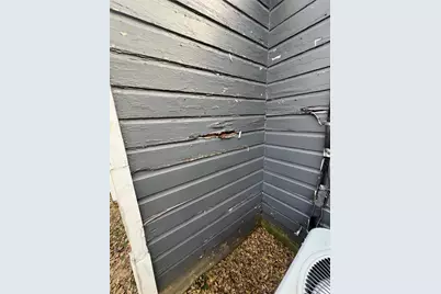 3705 S Littlejohn Avenue, Fort Worth, TX 76105 - Photo 15