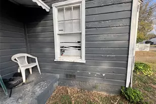 3705 S Littlejohn Ave, Fort Worth, TX 76105 - Photo 7