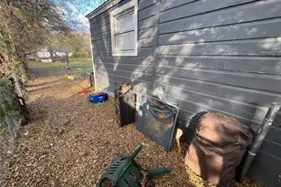 3705 S Littlejohn Ave, Fort Worth, TX 76105 - Photo 3