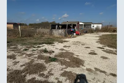 596 Hcr 1350 W, Hillsboro, TX 76645 - Photo 11
