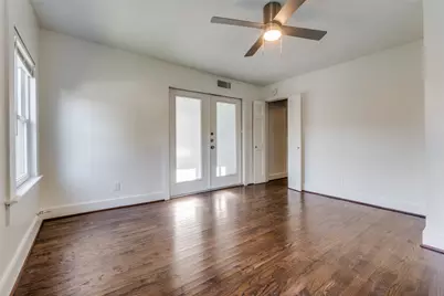 732 N Windomere Avenue, Dallas, TX 75208 - Photo 23