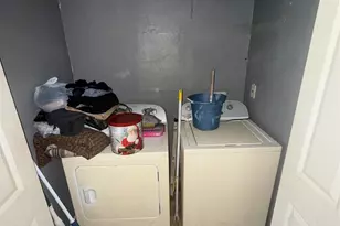 4305 Carmel Ave, Fort Worth, TX 76119 - Photo 3