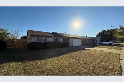5620 Pearce Street, The Colony, TX 75056 - Photo 3