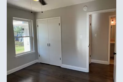 741 14th Street, Grand Prairie, TX 75050 - Photo 13