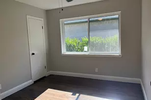 741 14th St, Grand Prairie, TX 75050 - Photo 29