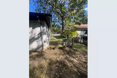 1722 Proctor Drive, Grand Prairie, TX 75051 - Photo 11