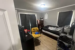 1722 Proctor Dr, Grand Prairie, TX 75051 - Photo 19