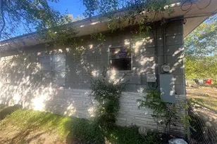 1722 Proctor Dr, Grand Prairie, TX 75051 - Photo 7