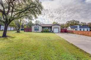 2748 Timberline Dr, Fort Worth, TX 76119 - Photo 1