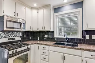 2748 Timberline Dr, Fort Worth, TX 76119 - Photo 11