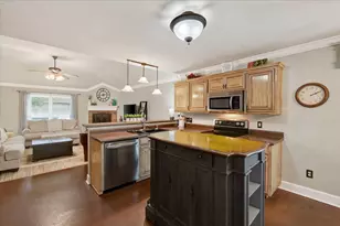 4418 Shady Elm Dr, Mansfield, TX 76063 - Photo 7