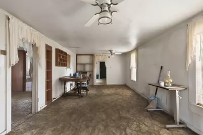 409 N Henry Street, Lindale, TX 75771 - Photo 9