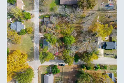 409 N Henry Street, Lindale, TX 75771 - Photo 19