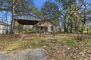 409 N Henry St, Lindale, TX 75771 - Photo 1
