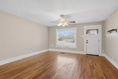 3049 S 19th Street, Abilene, TX 79605 - Photo 7