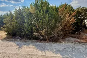 5614 San Jacinto Dr, Granbury, TX 76048 - Photo 1