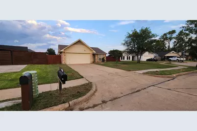 200 Seagull Court, Irving, TX 75060 - Photo 7