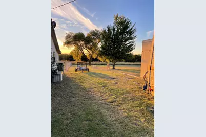 1441 McFarlin Road, Collinsville, TX 76233 - Photo 5