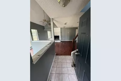 900 Blossomwood Court, Arlington, TX 76017 - Photo 7