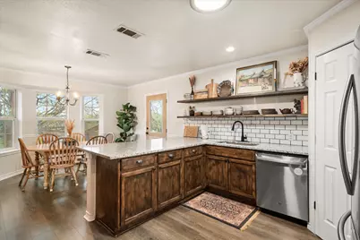 1103 Laramie Court, Granbury, TX 76048 - Photo 17