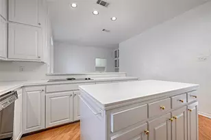 1625 Travis Circle S, Irving, TX 75038 - Photo 11