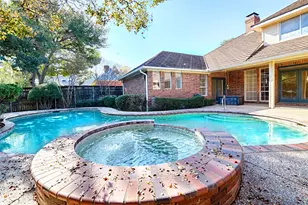 1625 Travis Circle S, Irving, TX 75038 - Photo 31