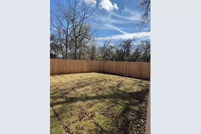 2205 Wellington Street, Greenville, TX 75401 - Photo 3